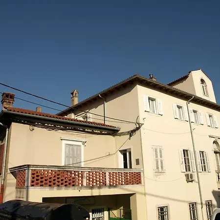 Appartamento Champagne